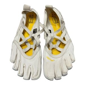 Vibram Women's White FiveFingers Shoes